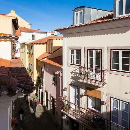 Castelo Duplex By Altido * Lisboa